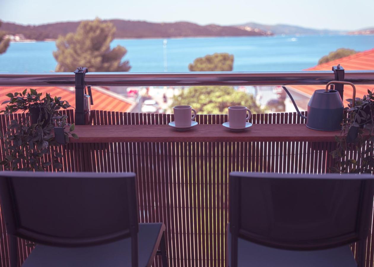 Bova Apartment Trogir Bagian luar foto
